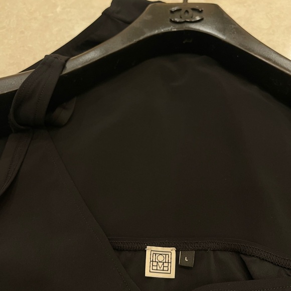 TOTEME deep V-neck swimsuit In Black Size L - Picture 10 of 15